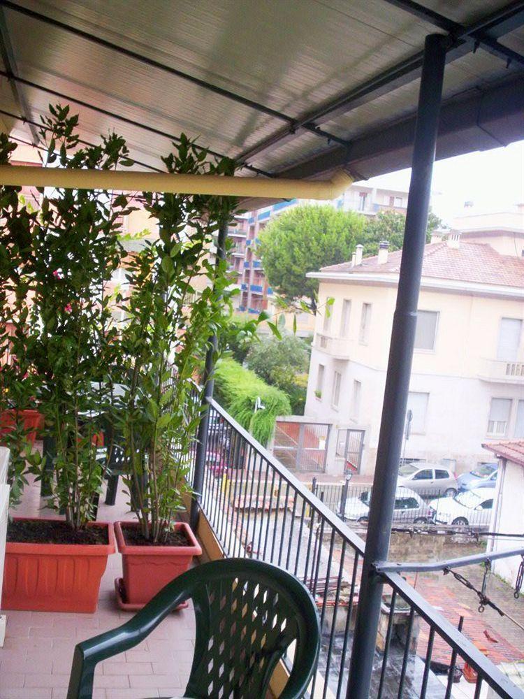 Civico 28 Bed & Breakfast Pescara Exterior photo